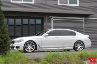 ���� ������� Vossen: BMW 7-Series �� ������ Vossen CV7