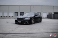 ���� ������� Vossen: Chrysler 300C �� ������ Vossen LC-102