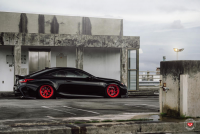 ���� ������� Vossen: Lexus RCF �� ������ Vossen LC-104T