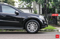 ���� ������� Vossen: Mercedes GL �� ������ Vossen CV4
