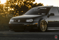   Vossen: VW Golf   Vossen VPS-305T